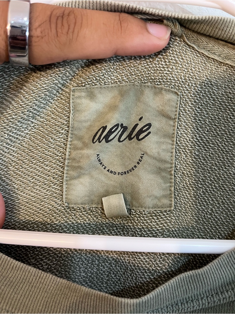aerie Olive Green Men's Crewneck Sweatshirt - Picture 4 of 8